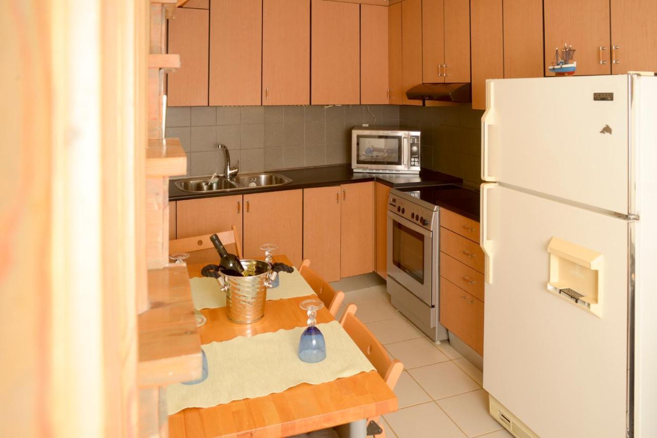 Agali 1 Superior Maisonette 卡拉马塔 外观 照片