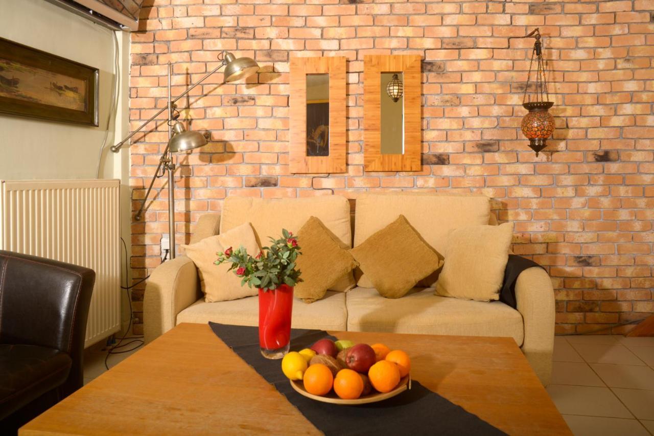 Agali 1 Superior Maisonette 卡拉马塔 外观 照片