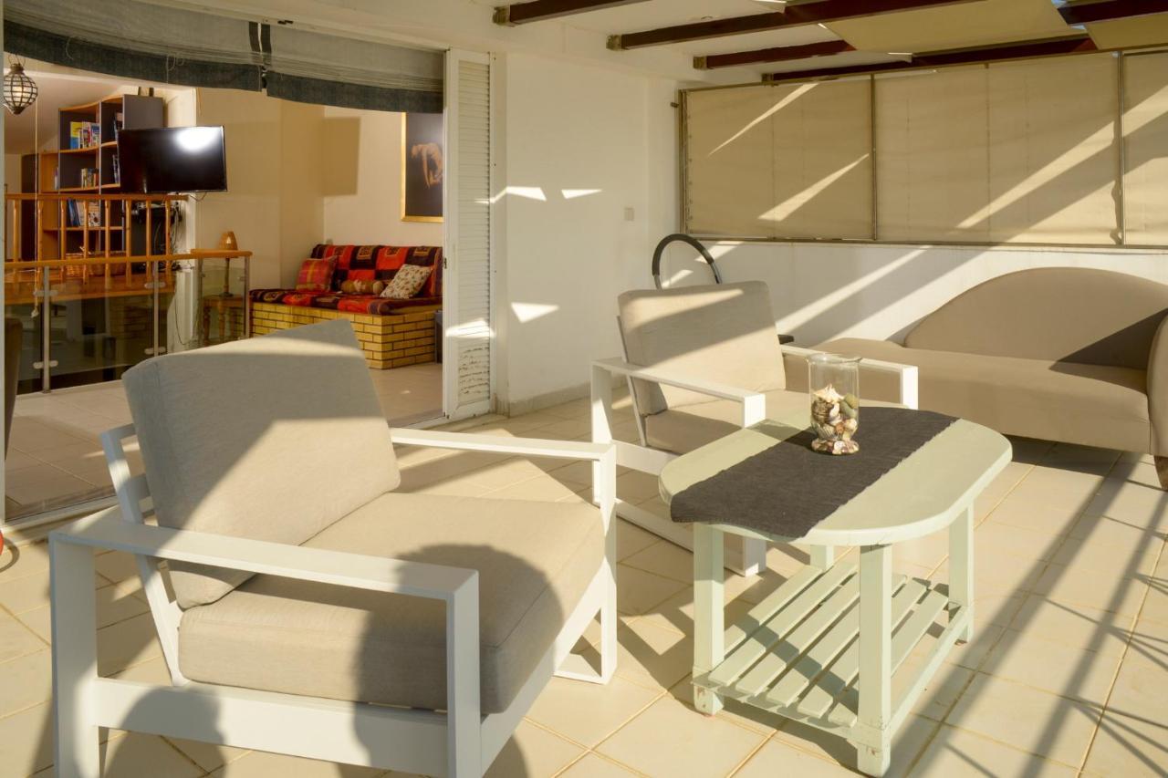 Agali 1 Superior Maisonette 卡拉马塔 外观 照片