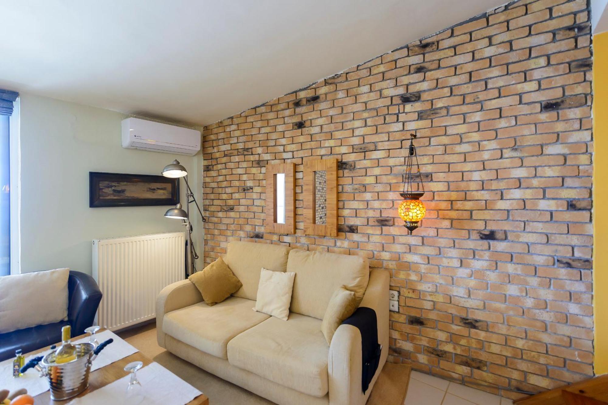 Agali 1 Superior Maisonette 卡拉马塔 外观 照片